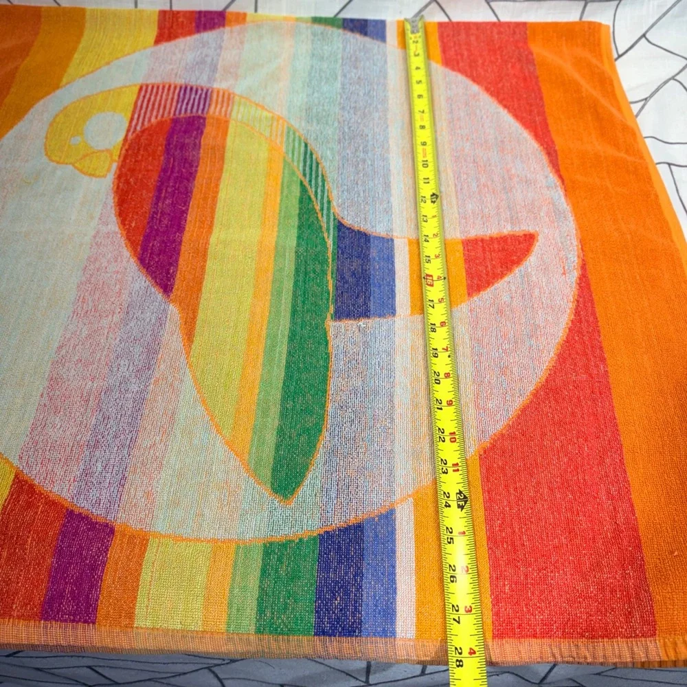 Unbranded vintage beach